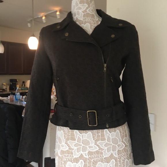 Newport News Jackets & Blazers - Vintage Newport News Crop Jacket with Belt Size 8